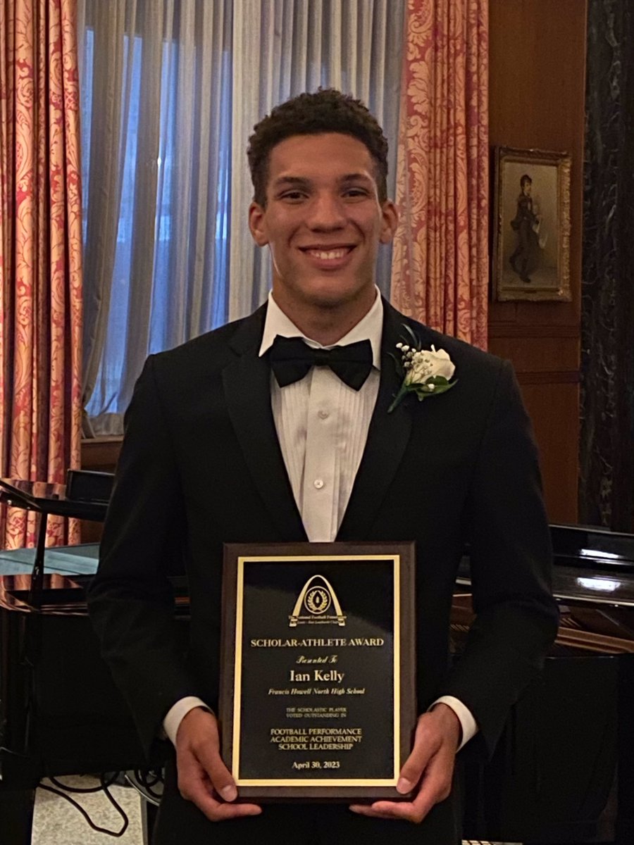 Lamont Kelly tweet media