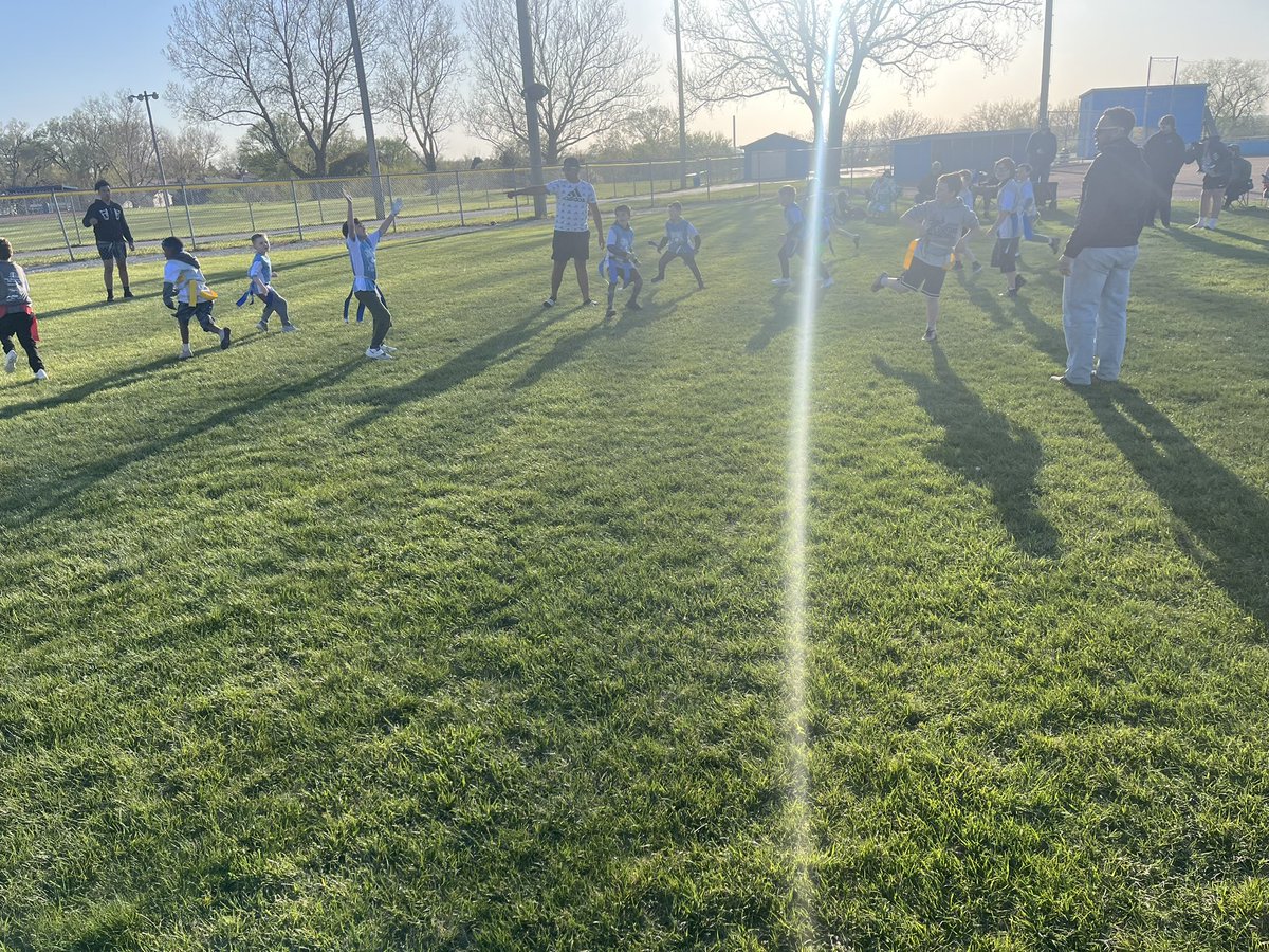 Bellevue East Football tweet media