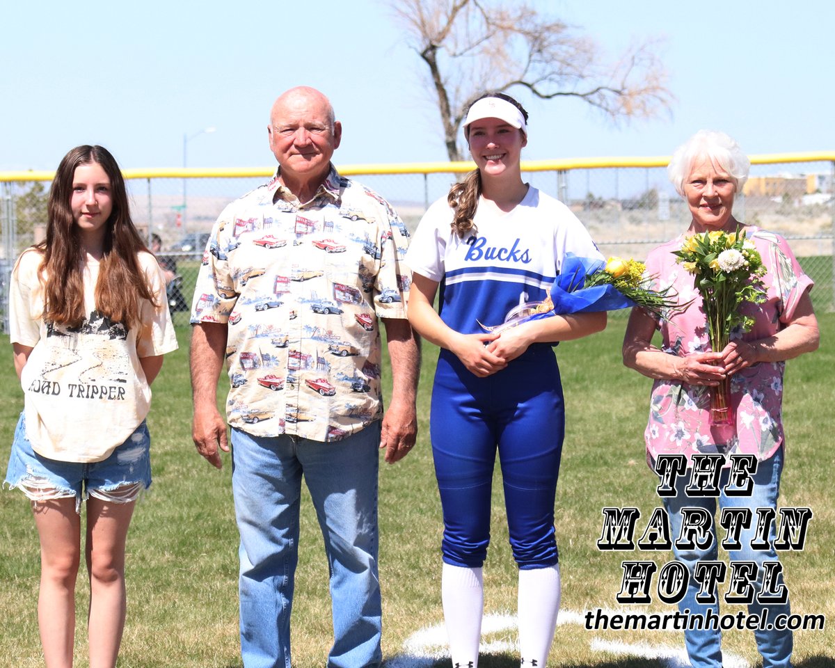 lowryhighsoftball tweet media