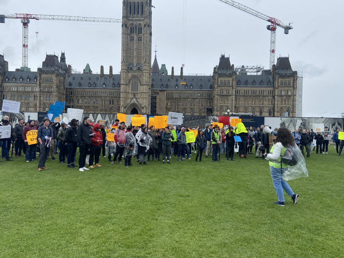 Sarah Laframboise tweet media