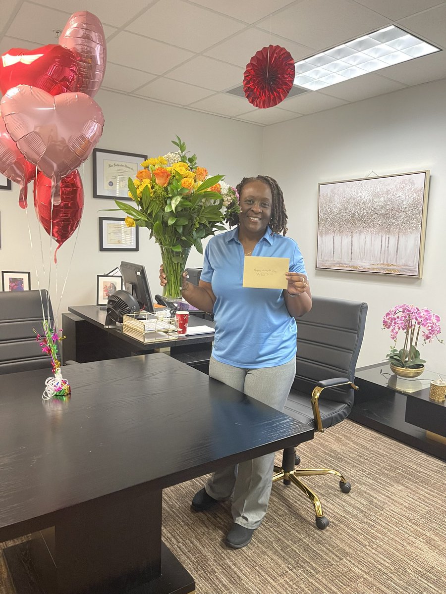 Four_C_Charter's tweet photo. Happy Principal's Day!! Today we celebrated the most amazing Principal Mrs. Denise Thompson. We thank you for all your hard work, dedication and your leadership. 
#CSUSAproud
#wherepassionleadstopurpose 
@CSUSAJonHage 
@Jodi_Evans1 
@drdchristiansen 
@Sherry_Ann_ https://t.co/2NXYEKy4Nk