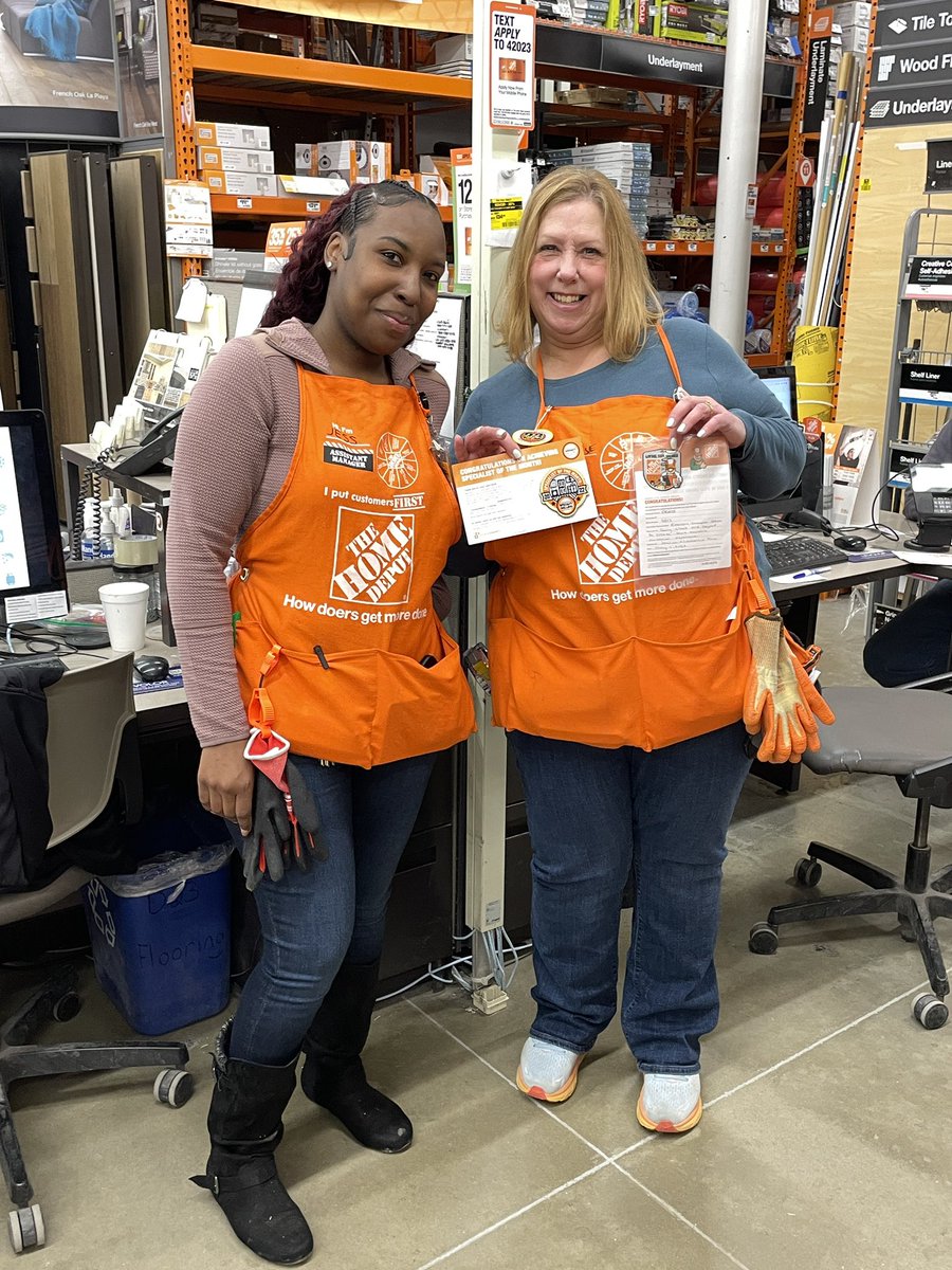ASM Jessica giving Flooring Specialist Denise some recognition for being The Specialist Of The Month at The Strongsville Home Depot.@collinshd @JPerkinsGooden @THDGorski @