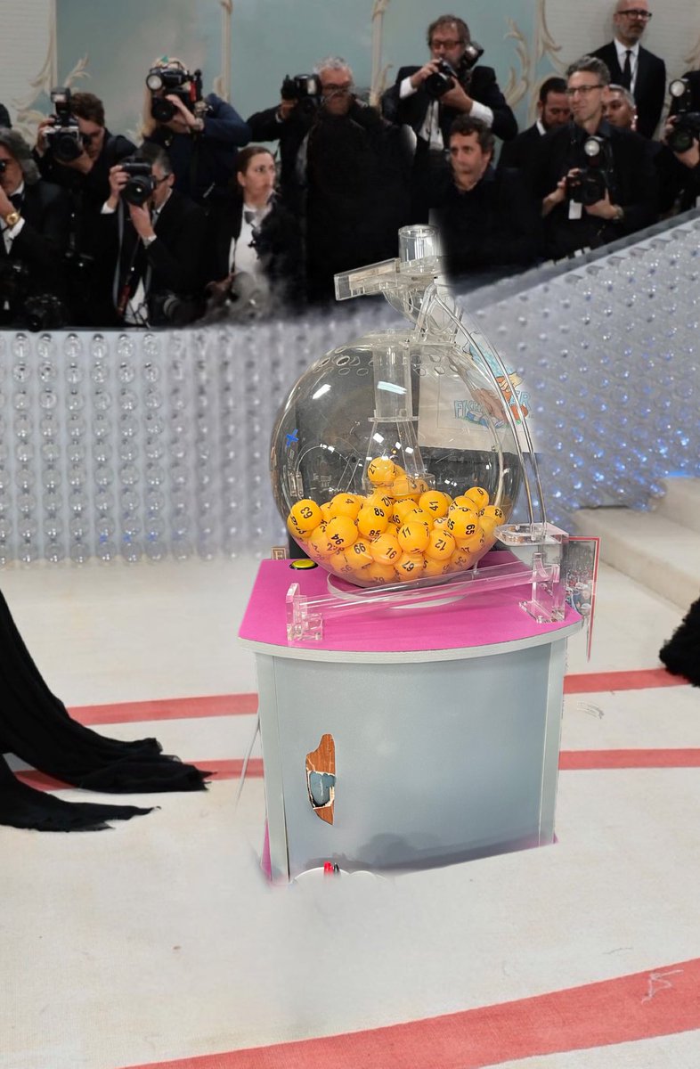 The lottery ball machine has made it #MetGala