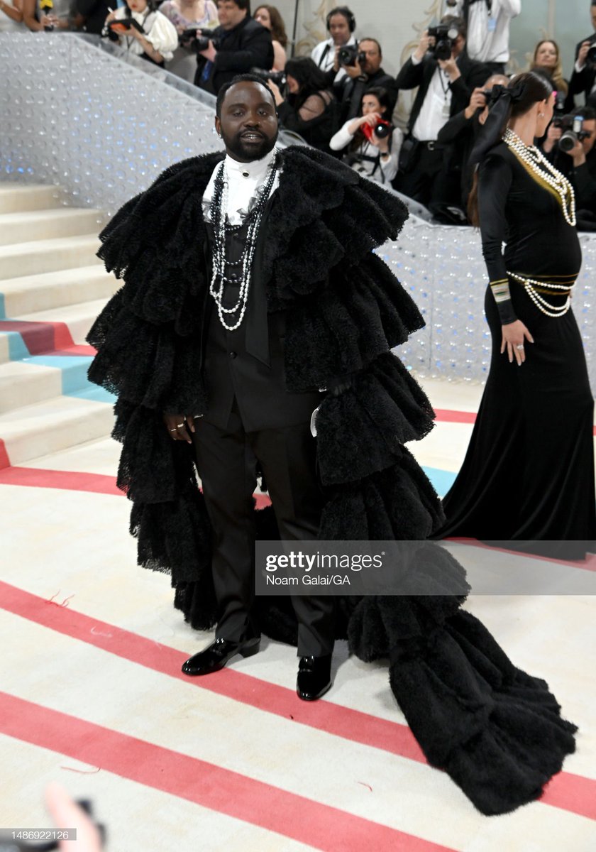 diorangxl's tweet photo. This Met was so good on menswear #MetGala #MetGala2023 https://t.co/0MBYnOqGGz