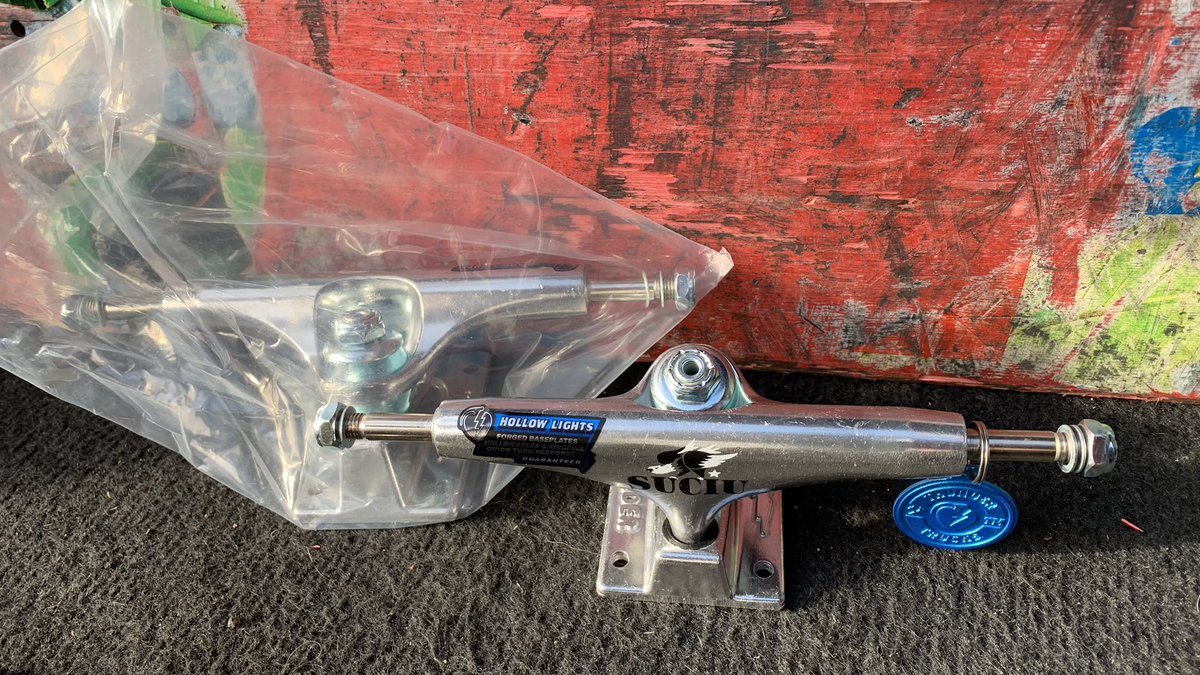 RealBHonest's tweet photo. Got some brand new @thundertrucks Mark Suciu pro model hollows that I’m going to be giving away FOR FREE to an unsuspecting kid at the skate park for landing steezy bolts up
Y’all drop a trick vote and lmk! Keep in mind these will be going to a kid probably 13 n under https://t.co/atYzLnwmRq