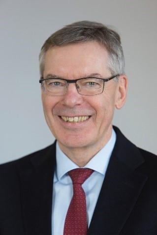 #AOPR #surgeon
BY Peter Wiedemann @ELS_Ophthal 
How to become a good surgeon? 👉sciencedirect.com/science/articl…