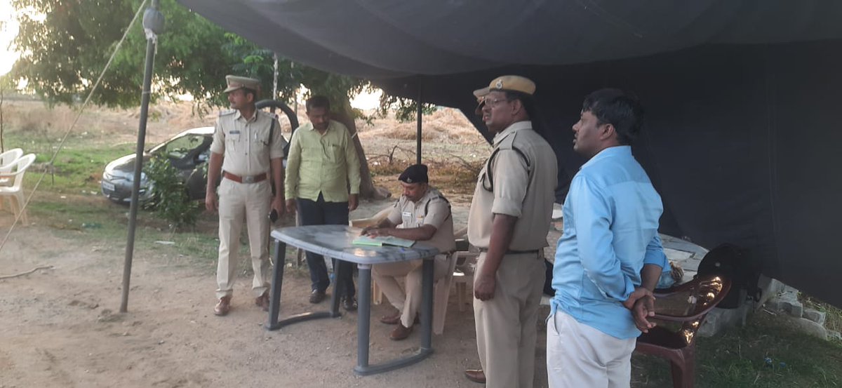 AODhanwada's tweet photo. Paddy Procurement Checkpost duty at Jalalpur village in Narayanpet Mandal&amp; Dist.@SRReddyTRS https://t.co/i3ixB8updb