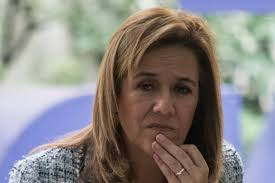 cogitoergosum68's tweet photo. @SoyIsraman Both politicians so #furris
with the tongue like a #nudo,
has her mouth glued con #engrudo.
Their names? #Margarita_Harris! https://t.co/kMx7jO7rlj
