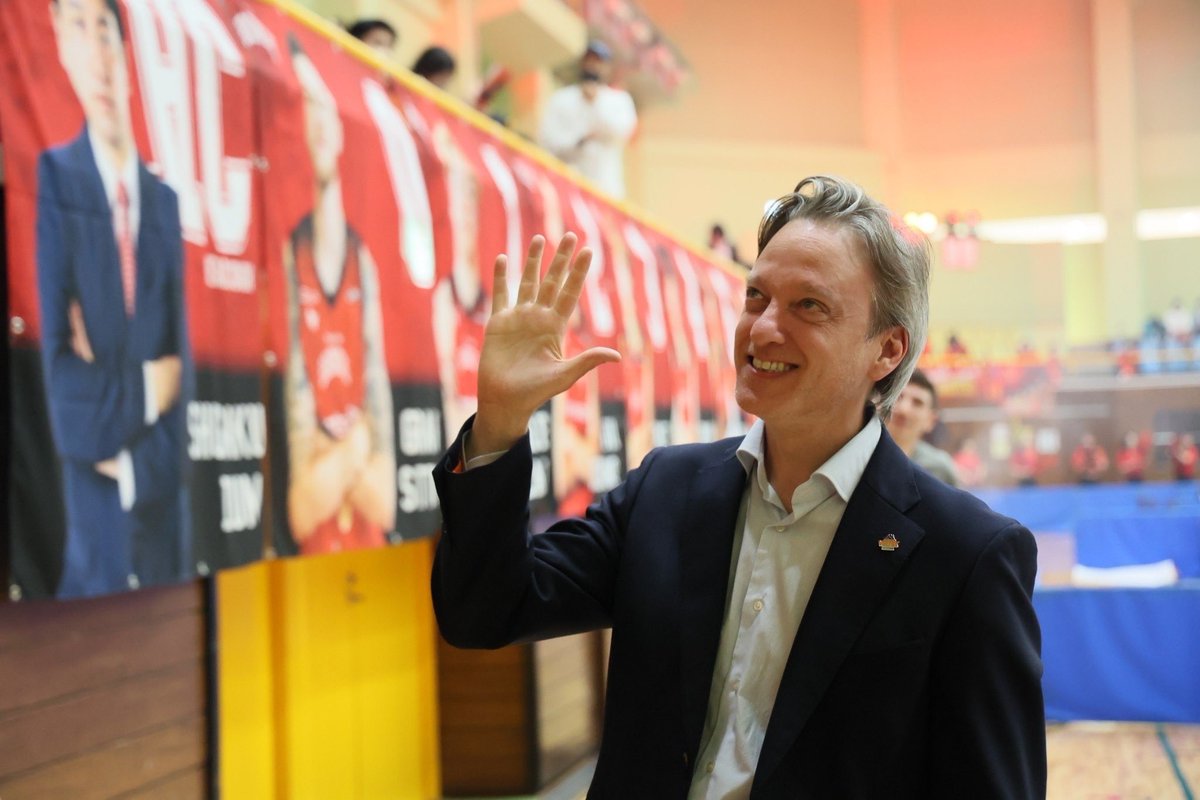 mullerfacu's tweet photo. Vamos B2!! We did it!!! All together, from the first day, in July 2022. Thanks to the players who play like warriors, to the staff who work non-stop, to the fans who are growing every day and to the President for having built this beautiful program. @VELTEX_SHIZUOKA https://t.co/qgqUb6I3An