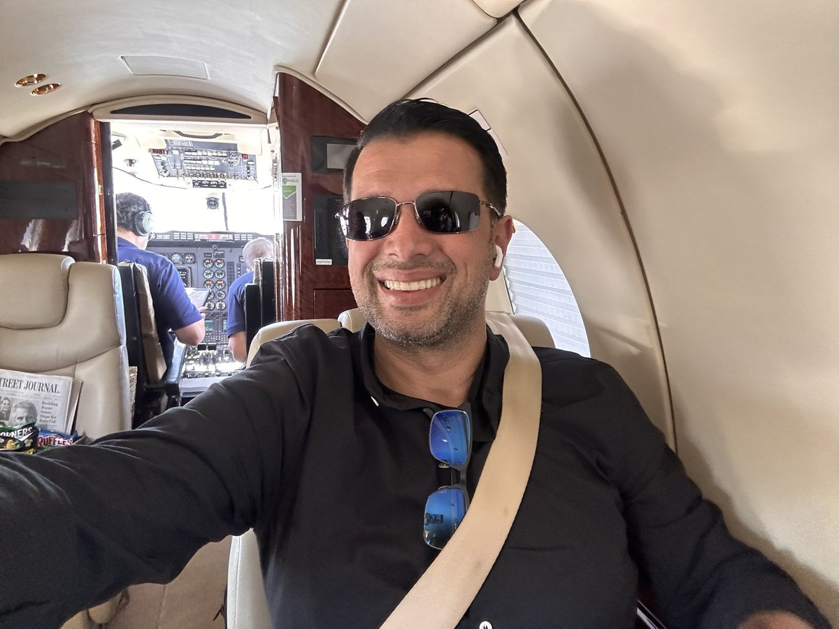 azai123's tweet photo. #signatureflight thank you for a smooth swift drop off from Atlanta to Raleigh NC me and my family are so grateful https://t.co/G6qI5t0LW9
