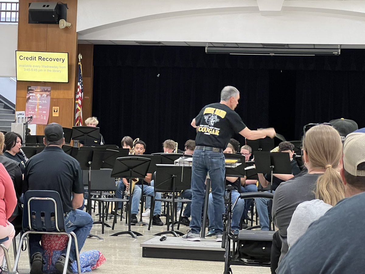 scucfinearts's tweet photo. Some additional pictures from tonight’s Dobie JH Band Spring Concert #thosecostumes #thatmusic https://t.co/EWVk7Y6qkE