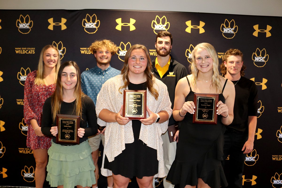 wscwildcats's tweet photo. Top @wscwildcats athletes recognized at Ameritas Honors Banquet Monday evening.
https://t.co/NPid3amlL0 https://t.co/sO79QyipVF