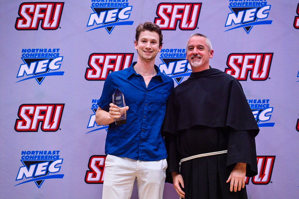 RedFlashMVB's tweet image. Racked up at the Flash Awards this evening 😎

Coaching Staff of the Year 👏

Blake Liprando, Eugene &amp;amp; Rosemary Turano Award 👏

Matt Menosky, Fr. Gabriel Zeis Student-Athlete Development Award 👏

Peyton Blain, Mikey's Heart and Hustle Award 👏

🔴⚡️🏐
#GoRedFlash #RedFlashmvb