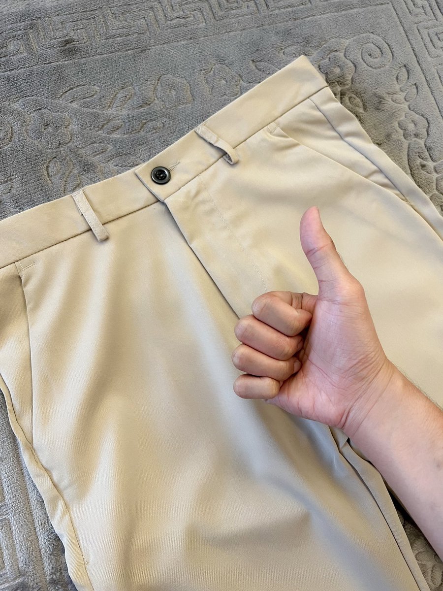 Harini aku nak recommend satu seluar slack favourite yg aku beli dekat <a href="/ShopeeMY/">Shopee Malaysia</a>.

Bestt sbb selesa pakaii, and yg paling penting harga dia RM29 je!!!