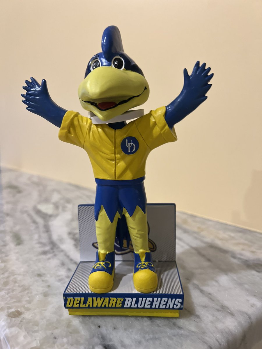 Still time to support #IHeartUD Christmas came on May 1 with my limited edition <a href="/UDelaware/">Univ. of Delaware</a> bobblehead 
#UDCheer #BlueHensForever