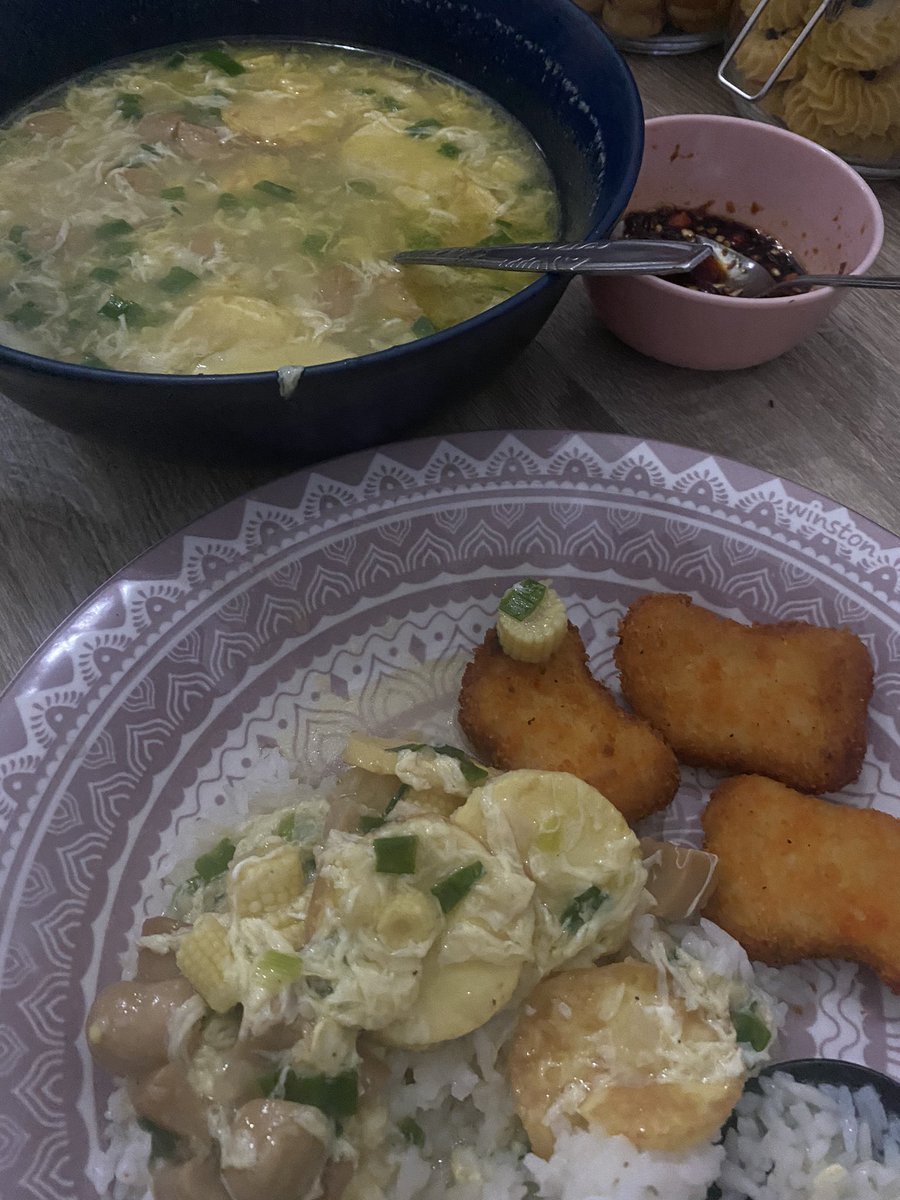 farahchaan's tweet photo. Setor menu 2 minggu terakhir yg sempat kefoto aja. Sedikit, karna banyak liburan dan makan diluar hehew https://t.co/hZJ16ltvPk
