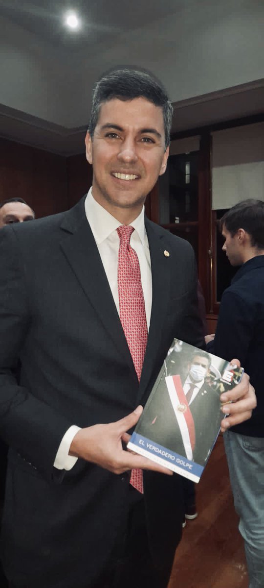 MerinoDeLama's tweet photo. Felicito el triunfo de la democracia en Paraguay a manos de @SantiPenap, un economista líder que transformará la hermana República 🇵🇾 Gracias Santiago por estar del lado de la verdad en nuestro Perú. #VictoriaProvida #Democracia #ElVerdaderoGolpe https://t.co/EJuHdcjIKp