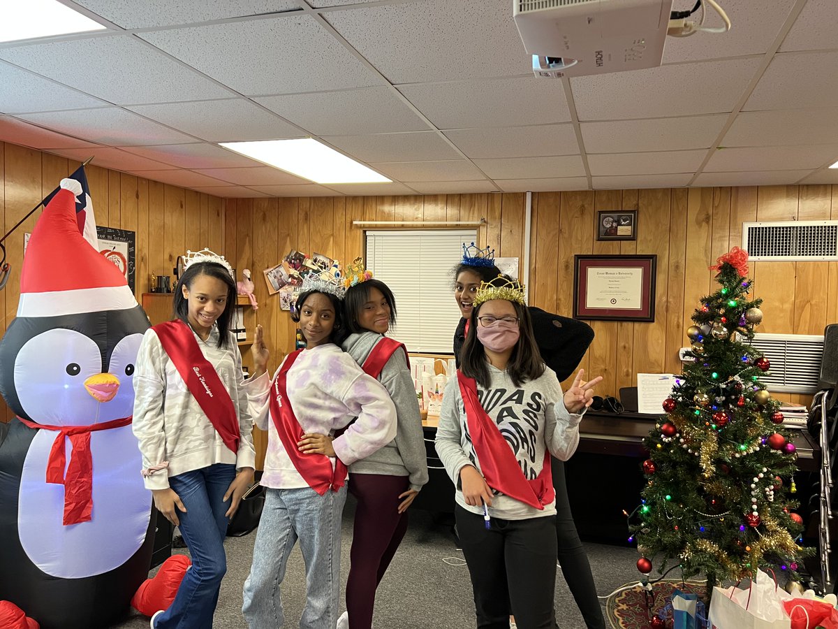 Fowler Choir tweet media