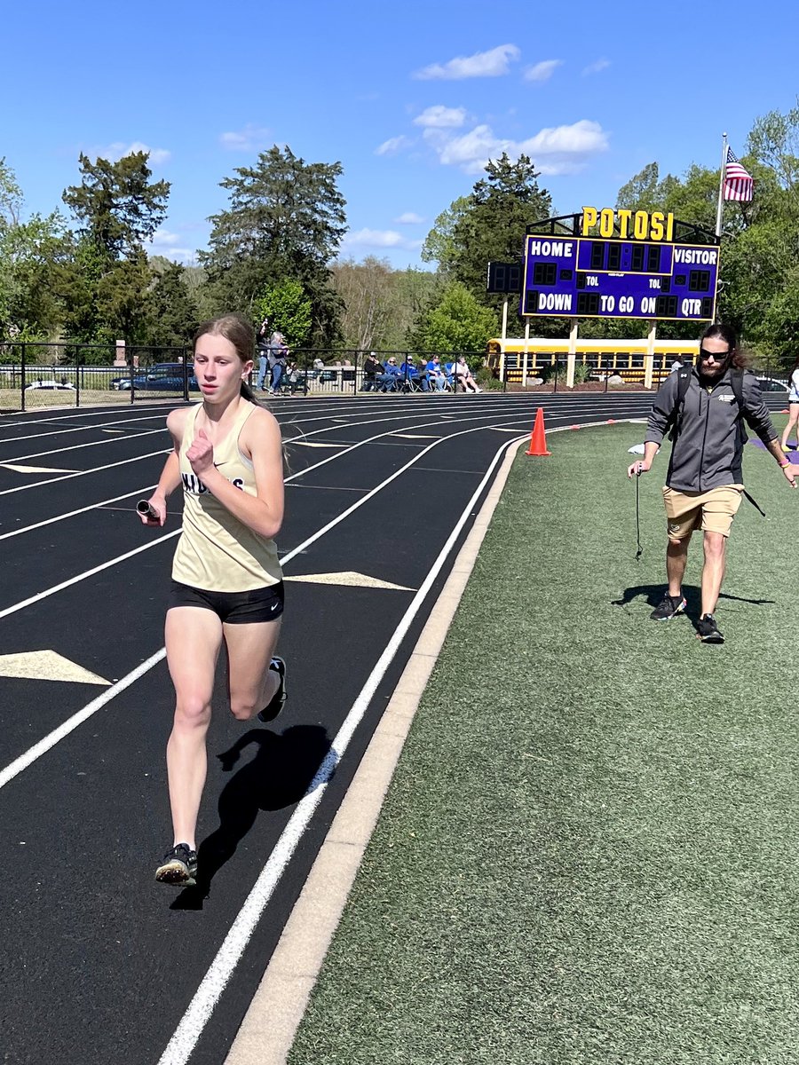 DustinJenkerson's tweet photo. Track came to an end tonight and what a great way to go out. Kate broke the school record in the mile 5:44.44, conference champs in the 4x800 and conference champion in the 800!  Couldn’t be prouder! https://t.co/ffGt8lkt8y