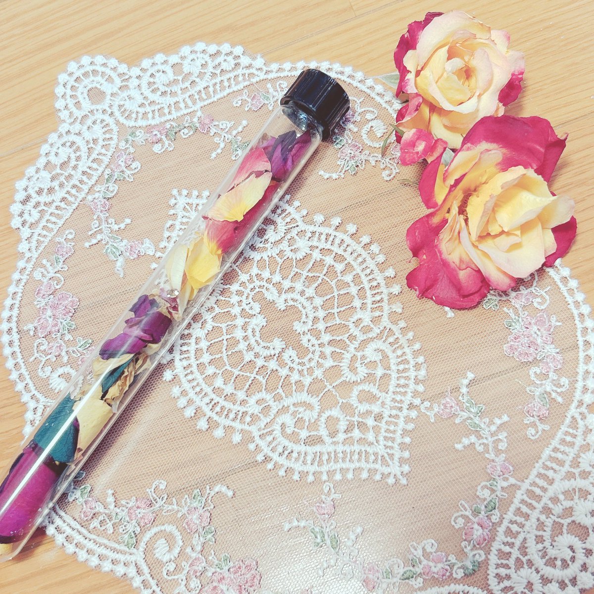ginboshi's tweet photo. とりま突然現れて唐突に消えるけど、ルカス先生の概念ポプリ「恋のおくすり」

 #aknk_fa  #あくねこ https://t.co/VpV7hpszzk