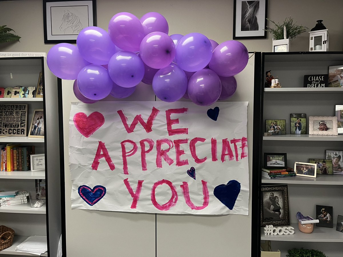 kcauley_pvms's tweet photo. I’m blessed beyond measure! I came to school not knowing today was Principal Appreciation Day just ready to serve my people only to find out they came ready to shower me with love. I’m so thankful to work at PVMS with the best people ever! #PVyouknow! 💙 @PVMustangs @newcaneyisd https://t.co/F4p4vcaWBd