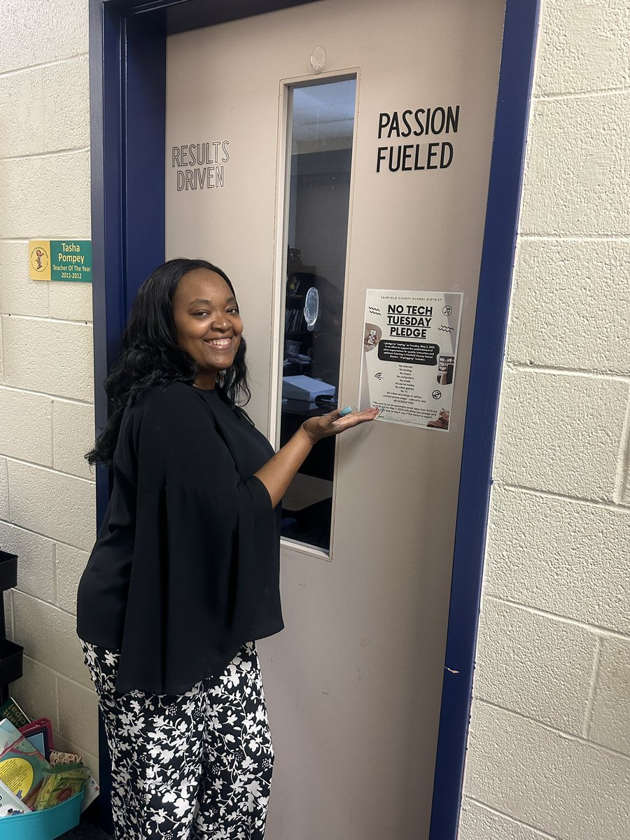 EducationWright's tweet photo. Even the front office has taken the pledge !
Will you ?
#TechFreeTuesday #TacoTuesday
@cb_avery https://t.co/LvdBdczt91
