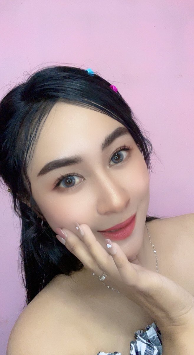 SPhanthim's tweet photo. อยากเป็นเจ้าสาว😍🥰 #แคปชั่นน่ารัก #แคปชั่นกวนๆ #แคปชั่นโสด #แคปชั่นอ่อย #แคปชั่นเด็ด #แคปชั่นเสี่ยว https://t.co/CbkhcW4Ncj