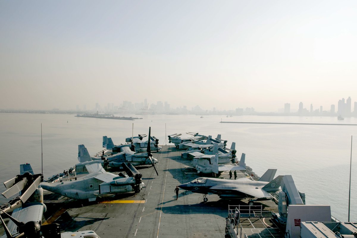 U.S. Navy tweet media