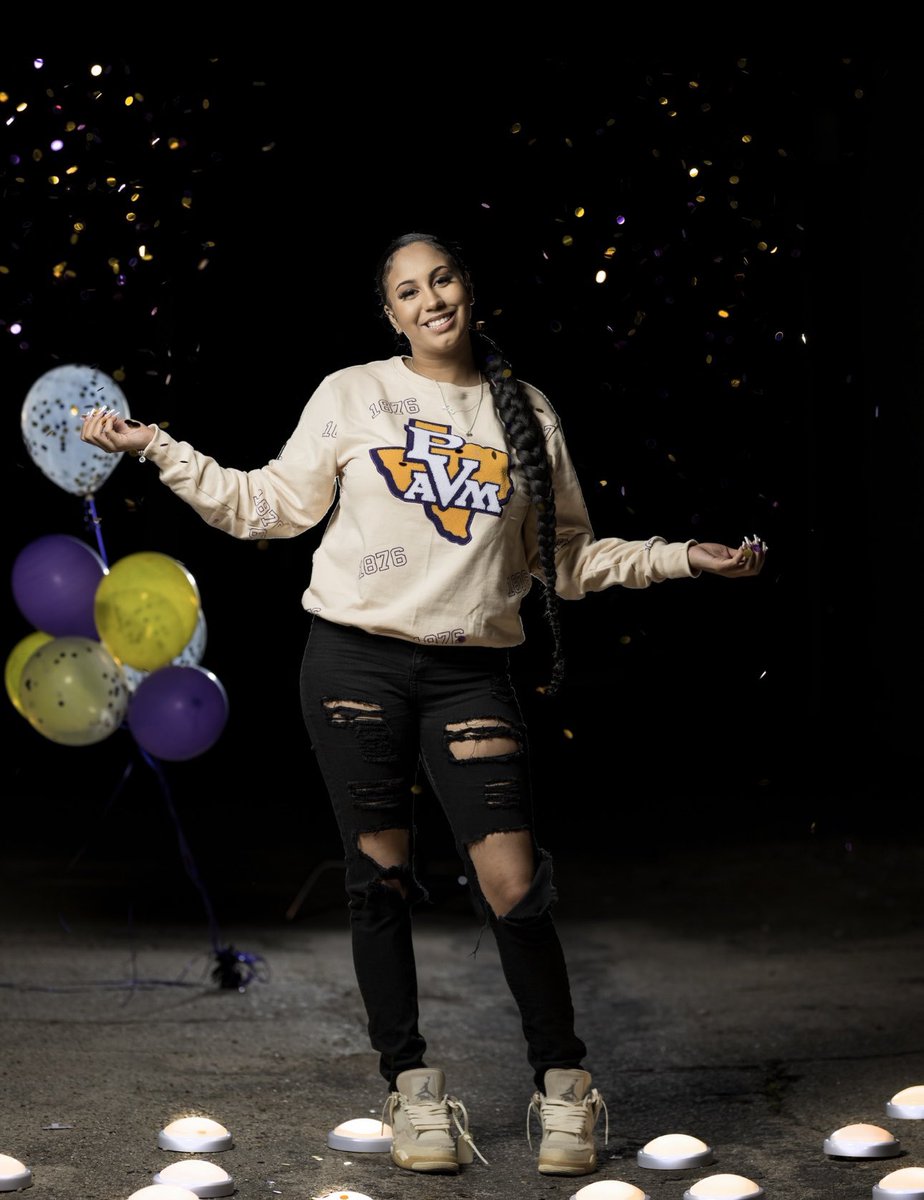 2jadeeddd's tweet image. y’all knew how i was coming , now y’all know where i’m going too… see y’all on the hill. 🐾💜💛  #hbcubound #pvamu27