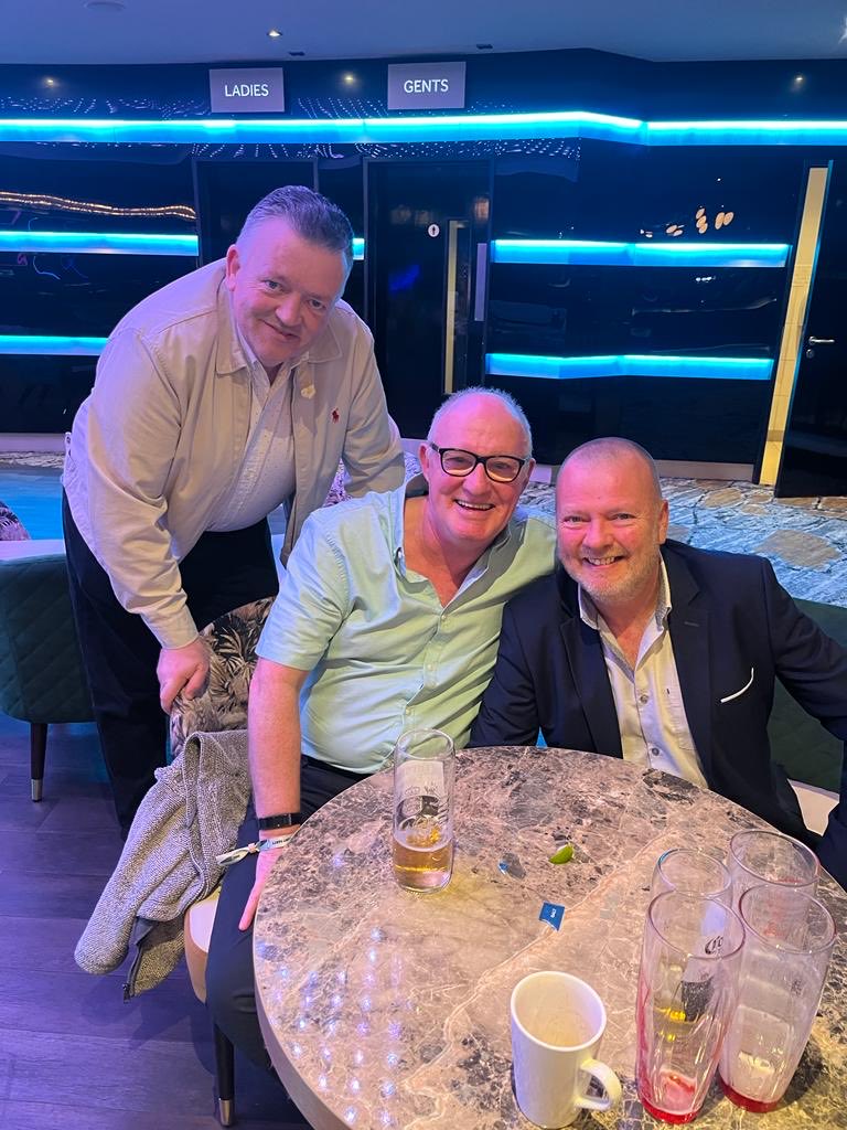 Hubert O Reilly (@hubertjoreilly) on Twitter photo Itโs always a pleasure being in your company โฆ<a href="/LeoScullion/">Leo Scullion</a>โฉ , enjoy your well deserved day off tomorrow , youโve certainly earned it Itโs always a pleasure being in your company โฆ<a href="/LeoScullion/">Leo Scullion</a>โฉ , enjoy your well deserved day off tomorrow , youโve certainly earned it