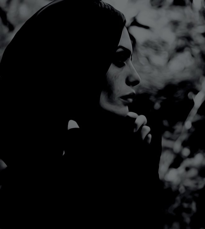 𝕭𝐞𝐥𝐥𝐚𝐭𝐫𝐢𝐱. (@madameofblack) on Twitter photo 