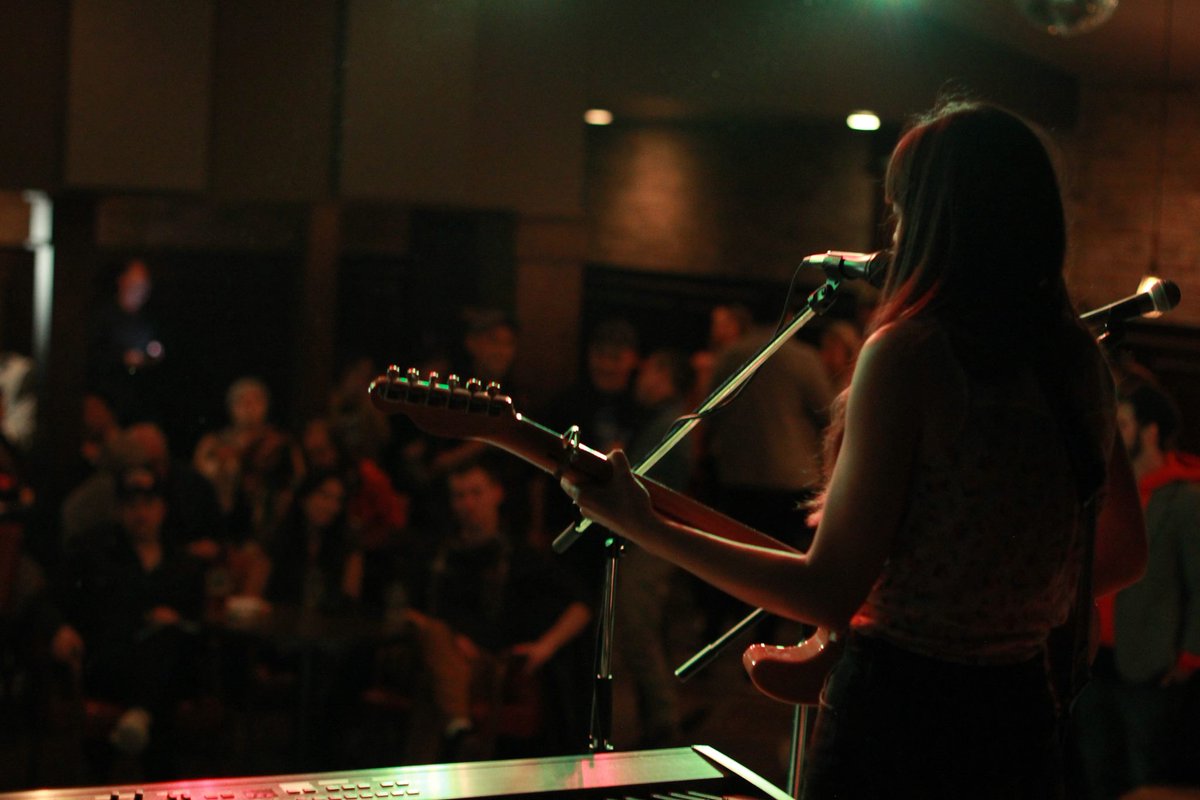 Locals Lounge tweet media