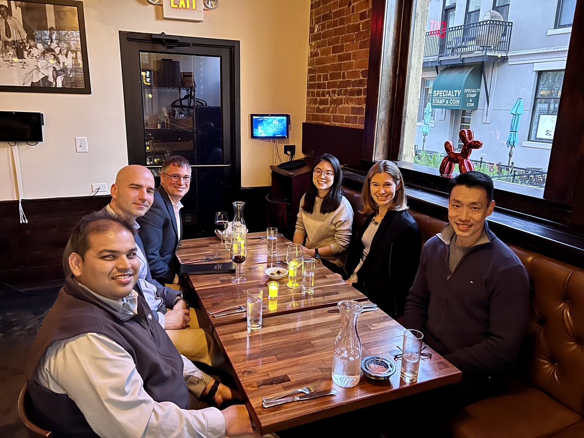 Many thanks to Prof Abby Doyle of @uclachem who gave the first of two talks today as the 2023 @ChemistryUIUC R.C. Fuson Lecturer. Part 2 will be tomorrow at 4 pm! Dinner with @SarlahLab @angadmehta @MiricaGroup @heesunhanlab @ChanLabUIUC