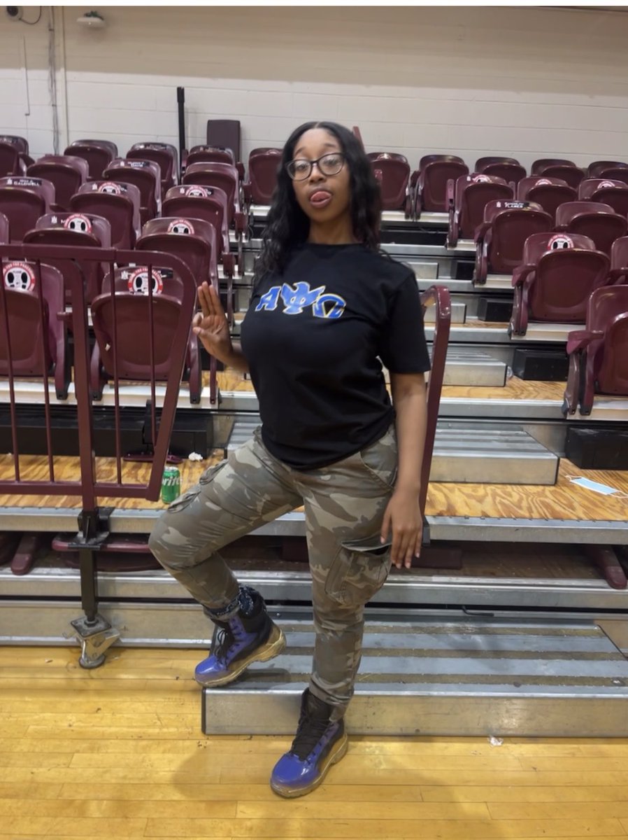 IsisTM_'s tweet photo. ΑΦΩ Spring 23’ 💛💙
#apo #AlphaPhiOmega https://t.co/LWXJCKvgIv