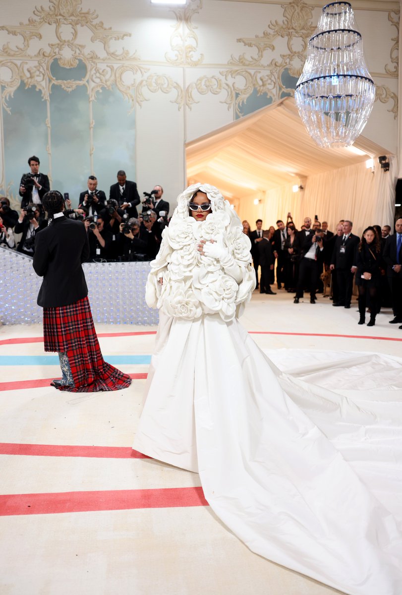 Variety's tweet photo. Rihanna at the #MetGala. https://t.co/m94XaFLf1c https://t.co/rooWsu2RNI