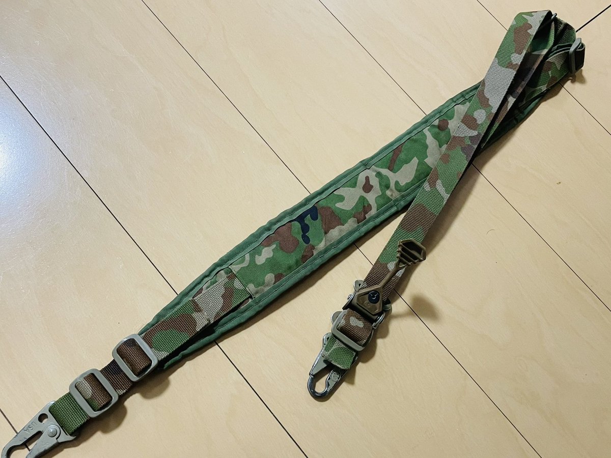 diytactics's tweet photo. FERRO Concepts The Slingster 陸自迷彩

やはりこれが1番使いやすいと思い、陸自迷彩で再現しました。
この独自のプルタブは非常に扱いやすく、とても気に入ってます。
もちろんパッドも外すことができ、裏面は通気性を考慮しメッシュにしています。
#陸自迷彩
#陸自装備 https://t.co/GvK5laxnVq