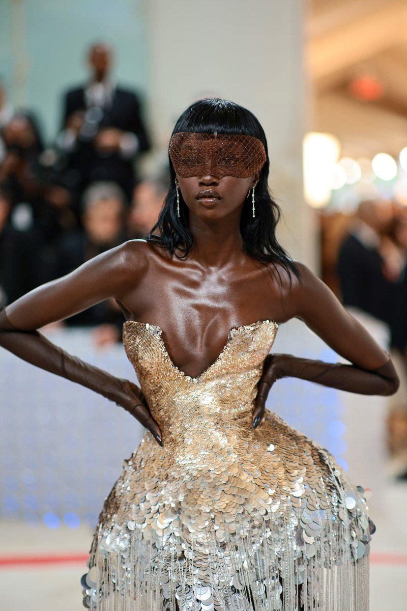 wxmella's tweet photo. my top 4 #MetGala2023 https://t.co/jf2HAg6EHJ