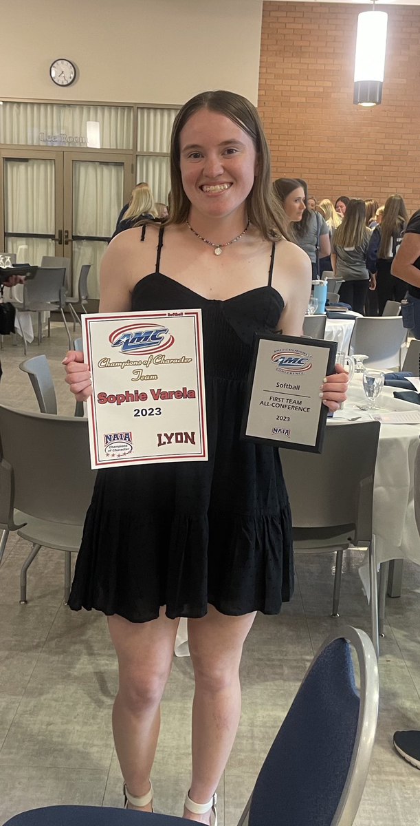 ballcoach19's tweet photo. Congratulations Sophie! We are Proud of you! https://t.co/lpAT5Yoe4s