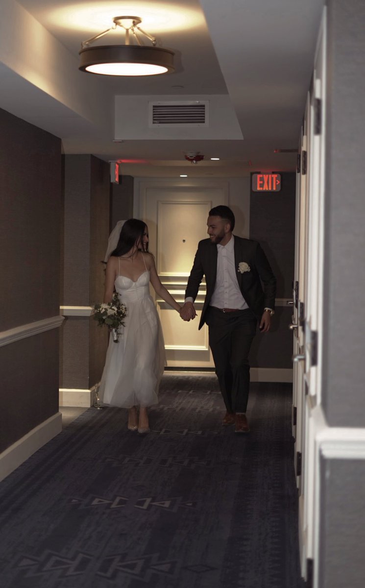 angeeldust's tweet photo. Kim and Kanye who? 💍 https://t.co/u7MrE2IYeI