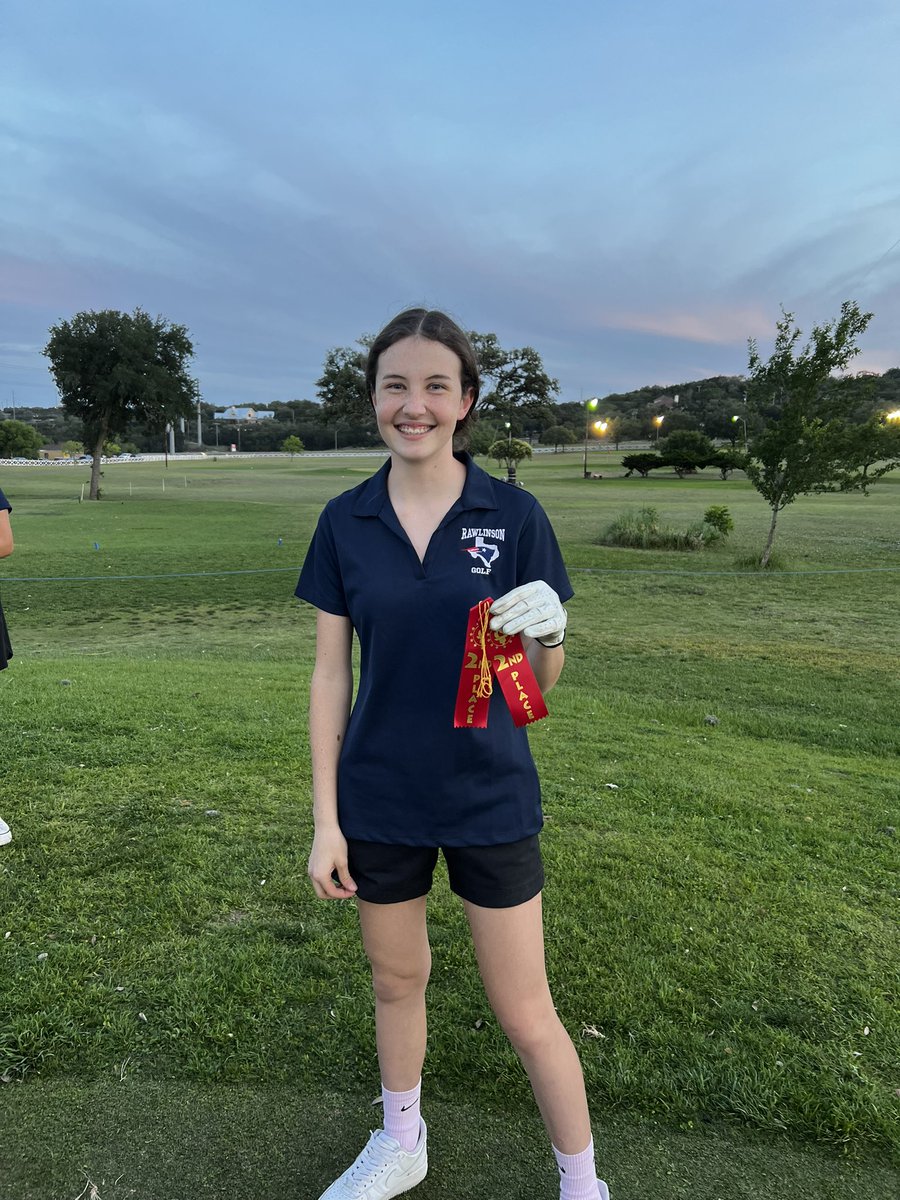 Coach_Rost's tweet photo. Congratulations to my 7th grade @rawlinson_msg Girls Golf  team for placing second and second place individual medalist -Sam Cipperly at our Zone A Championship! Excited to see these girls grow on the course and take first next year! #PatriotPOWER 

@NISDRawlinson @NISD_Athletics https://t.co/RUoOWRAUoM