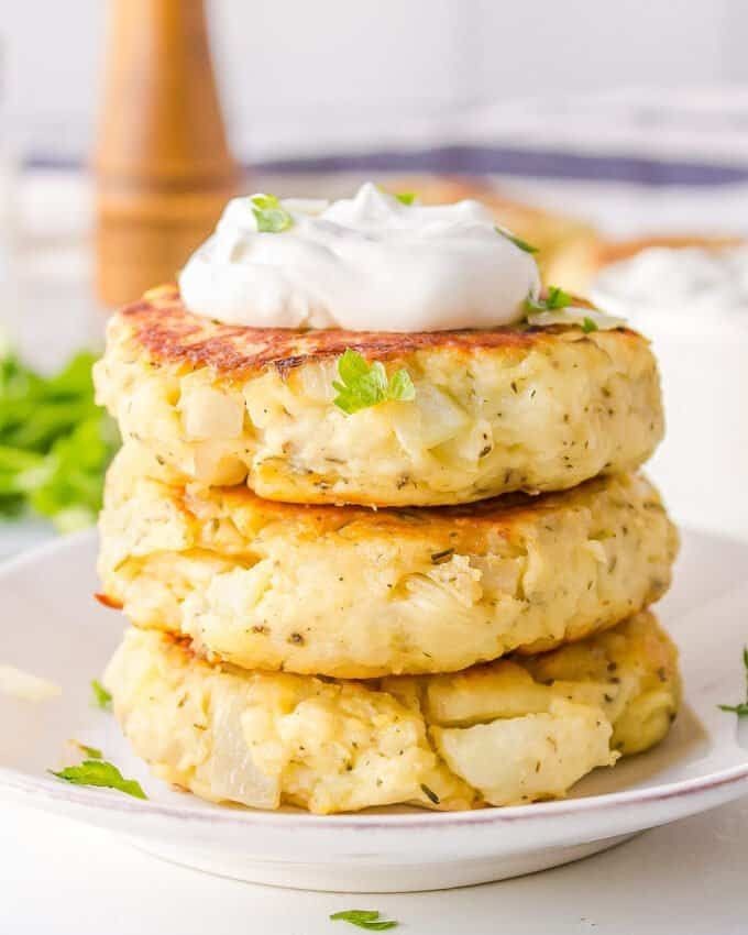 Jaxchyn's tweet photo. ㅤㅤ

° Sotteok
° Cheese Potato Pancake
° Kimbab

ㅤㅤㅤㅤㅤㅤㅤㅤ         ㅤ https://t.co/W8E0BqBaLz