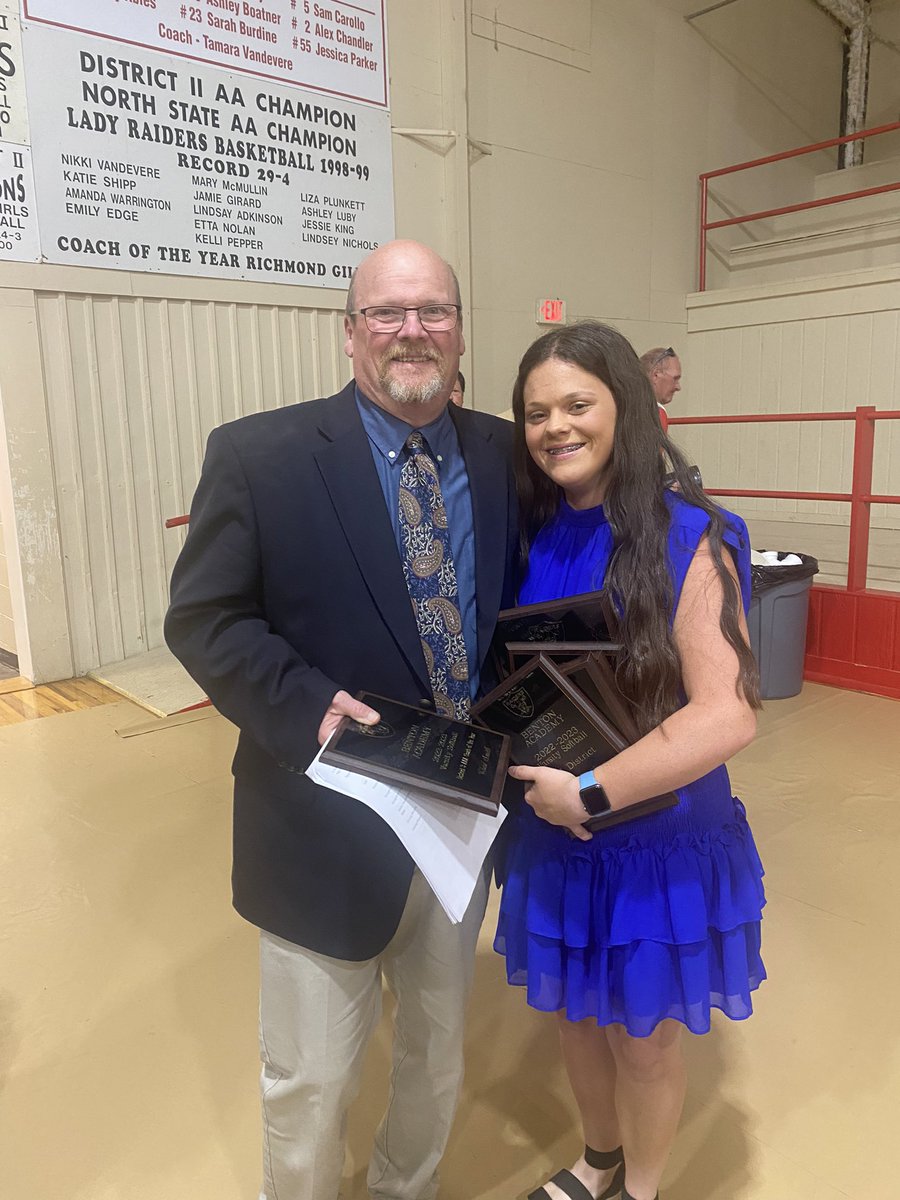 Ella McCain (@mccainella) on Twitter photo 2022-2023 athletic banquet:
softball- all district defensive mvp, all district, defensive mvp
basketball- most improved, all district
cross country- most improved
track- raider award
@toridew20 <a href="/Plummer_07/">Plummer</a> @CoachMeleah <a href="/BigRockHawk/">Aaron Longenecker</a> <a href="/ob_burns/">Olivia Burns</a> <a href="/CoachDavidMKuhn/">David M Kuhn</a> <a href="/CoachMeeks_PRCC/">Christie Meeks</a> 2022-2023 athletic banquet:
softball- all district defensive mvp, all district, defensive mvp
basketball- most improved, all district
cross country- most improved
track- raider award
@toridew20 <a href="/Plummer_07/">Plummer</a> @CoachMeleah <a href="/BigRockHawk/">Aaron Longenecker</a> <a href="/ob_burns/">Olivia Burns</a> <a href="/CoachDavidMKuhn/">David M Kuhn</a> <a href="/CoachMeeks_PRCC/">Christie Meeks</a>