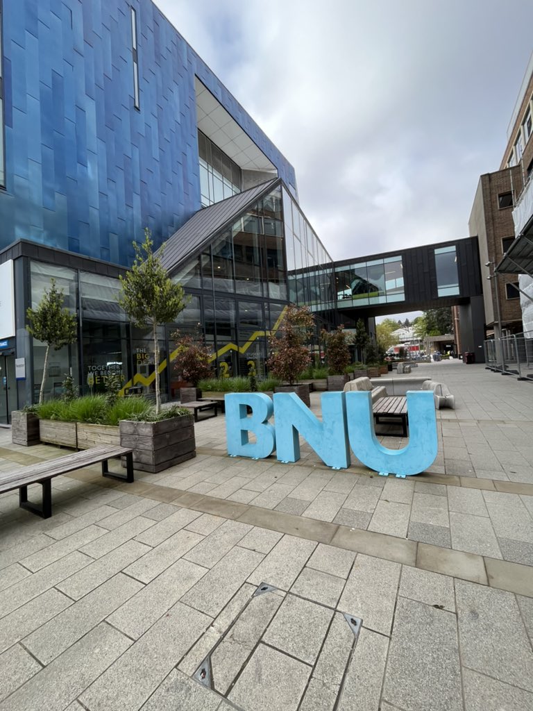 John Gladwell 🇺🇦🌻 tweet media