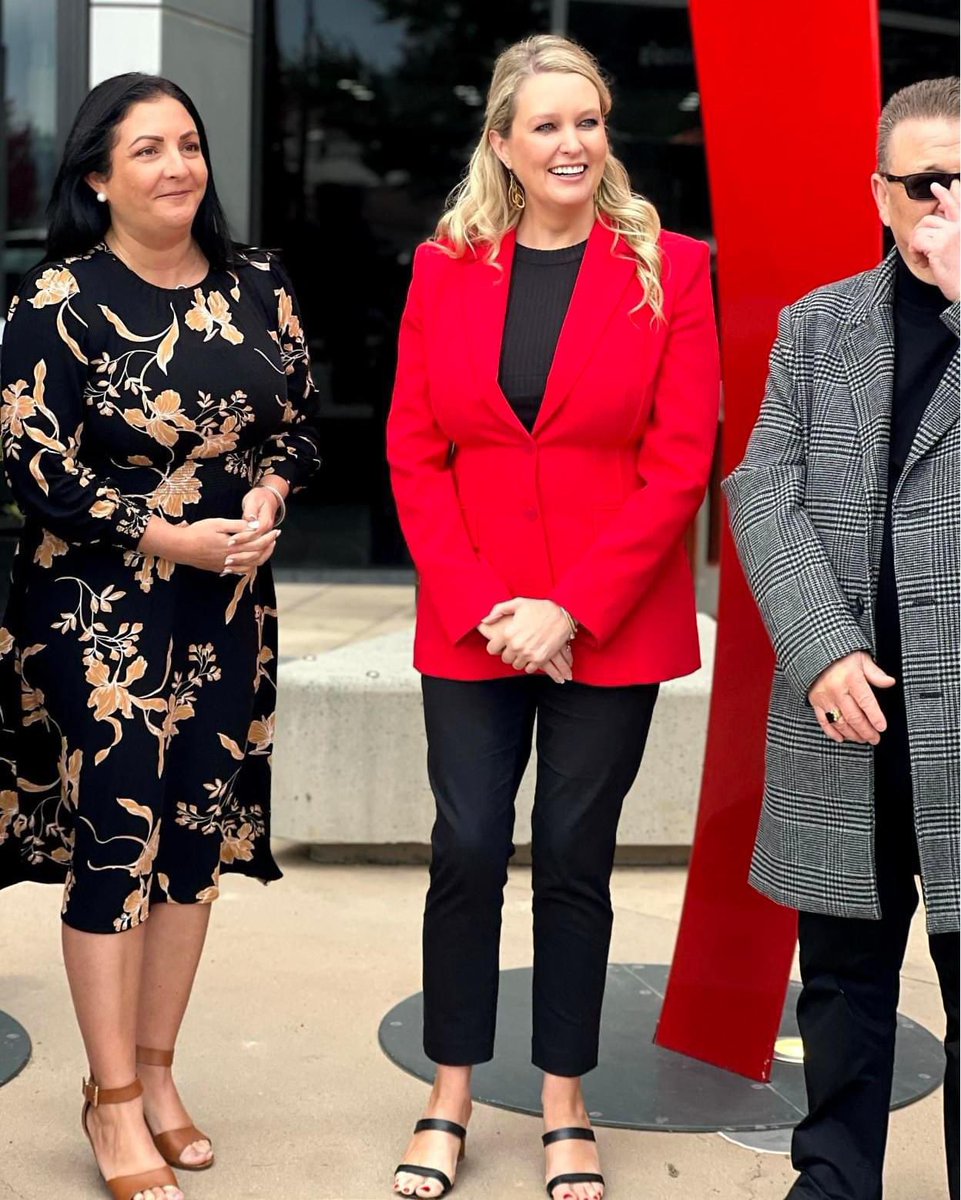 marisa_paterson's tweet photo. Imagine a future of successful community clubs with no pokies…well, that’s what we are doing here in the ACT. 🙌 

‘Keep Molonglo Pokie-Free’ - is the new campaign I launched today alongside incredible gambling reform advocates and representatives from the ACT club industry. https://t.co/L6rox48mvW