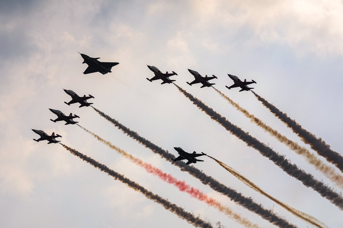 Cumhuriyetimizin 100. yılında bu toprakların tarihindeki odak alanı teknoloji olan en büyük organizasyon #TEKNOFEST2023 oldu. 

Milletimiz bu etkinliğe genç yaşlı demeden milyonlarla akın etti. 2 milyon 547 bin kardeşimiz teknoloji geliştiren gençlerimizle buluştu. Ülkemizin her