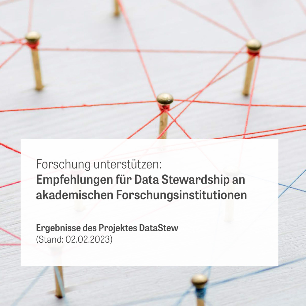 ZB_MED's tweet photo. #DataSteward: ein facettenreiches Berufsbild, für das es keine allgemeingültige Definition geben kann.
Die im Auftrag des @BMBF_Bund von @unibibkoeln und @ZB_MED durchgeführte Studie schlägt daher einen Perspektivwechsel vor.
▶️Projektbericht #DataStew:
https://t.co/KGkqGaShtS https://t.co/gLBJn5CCHa
