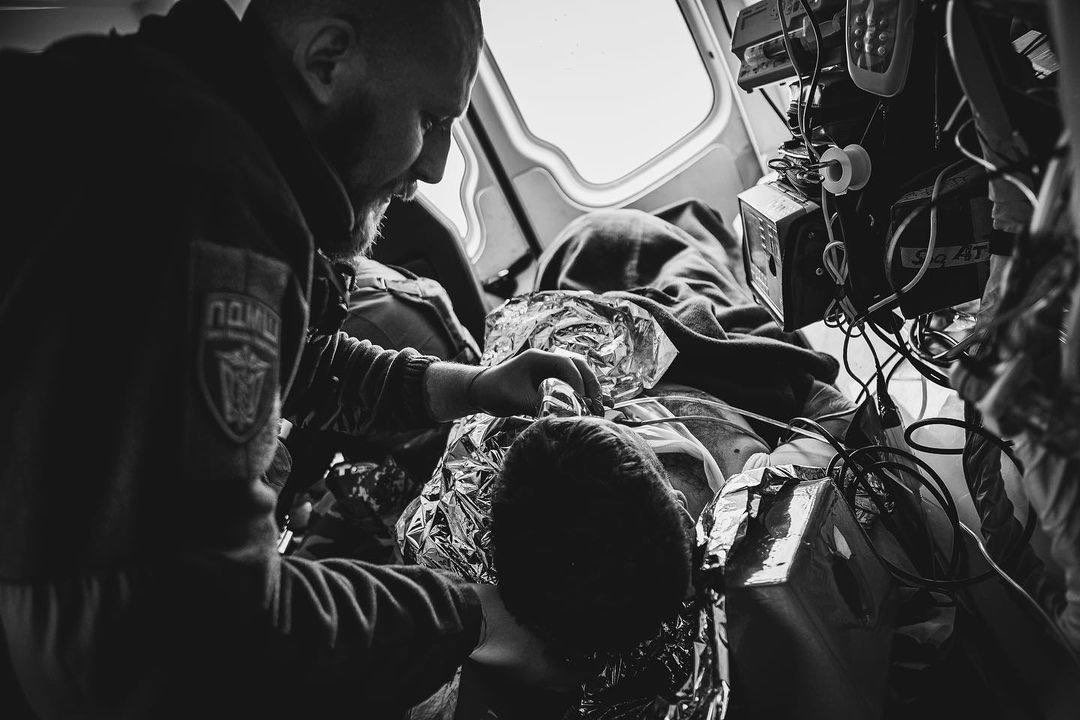 SlavaUk53622135's tweet photo. .
@ZelenskyyUa
: Evil has many manifestations, but always one main target – human life. No matter what the continent or the country is. In the same way, protecting life is everywhere a feat in the fight against evil.  #RussiaIsATerroristState https://t.co/2pLgWmFZ9D