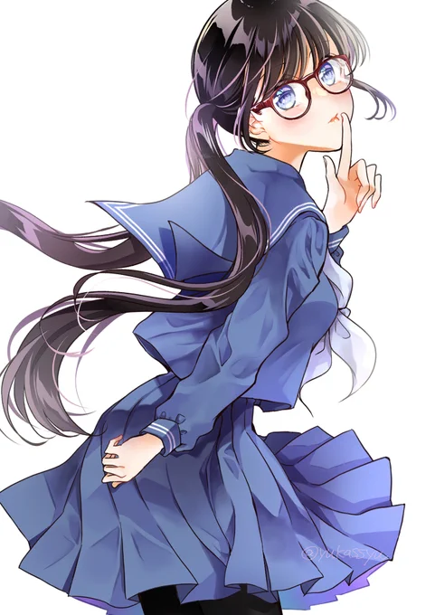 「ねぇ教えて?あなたの秘密ー…」
