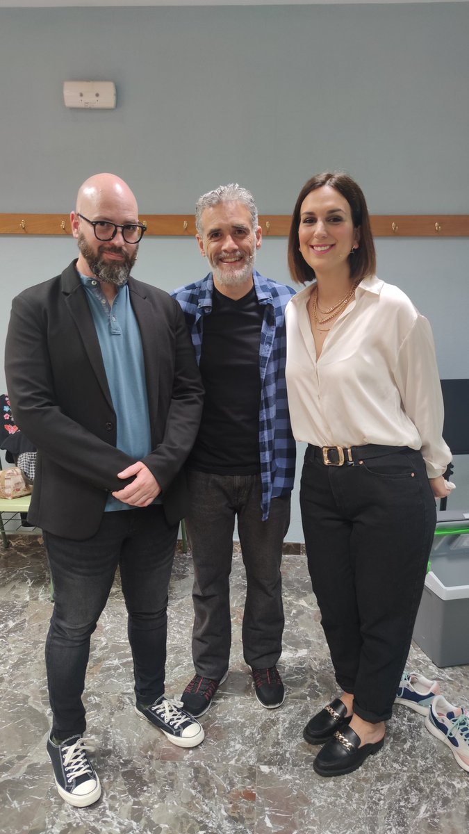 Ambfiteatre's tweet photo. Diumenge vam actuar al concurs "Una primavera de teatre" organitzat per l'Ajuntament de Quartell i @panicescenic amb "ANGOIXA"!
Moltes gràcies al públic! Sempre ens encanta tornar a Quartell a gaudir amb vosaltres!Tb gràcies a l'organització d concurs, sóu genials!😘
#Quartell❤️ https://t.co/Olhv8mo5id