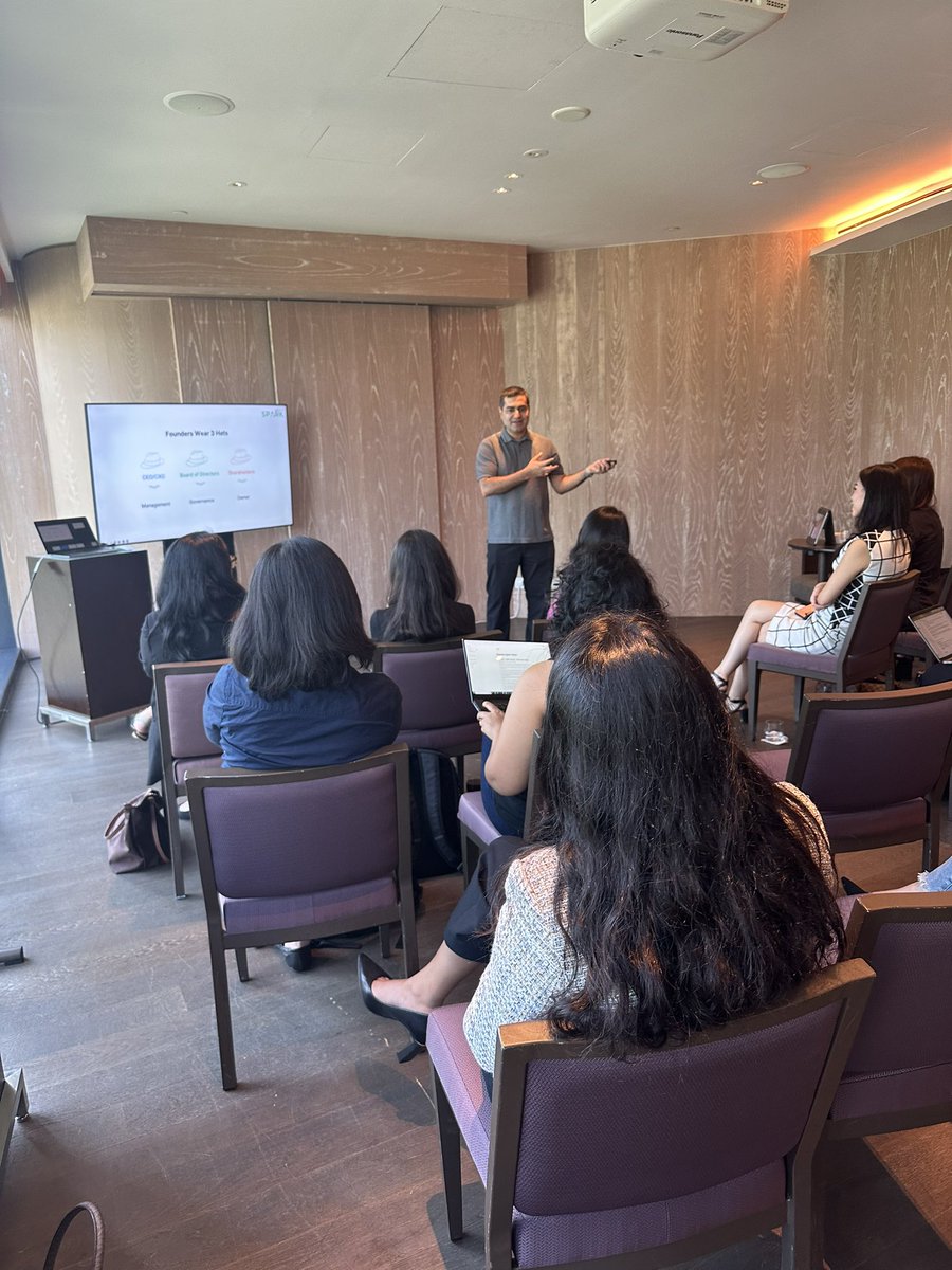 Payalee's tweet photo. “There are some fires that will burn out. And there are some fires that will keep burning. You need to decide what kind of 🔥 you want to keep alive within you. The 🔥 of purpose never dies down.”
@singh_sequoia’s Founders DNA. A poetic deep dive into a leader’s journey.#Spark02 https://t.co/ASEz597uLd
